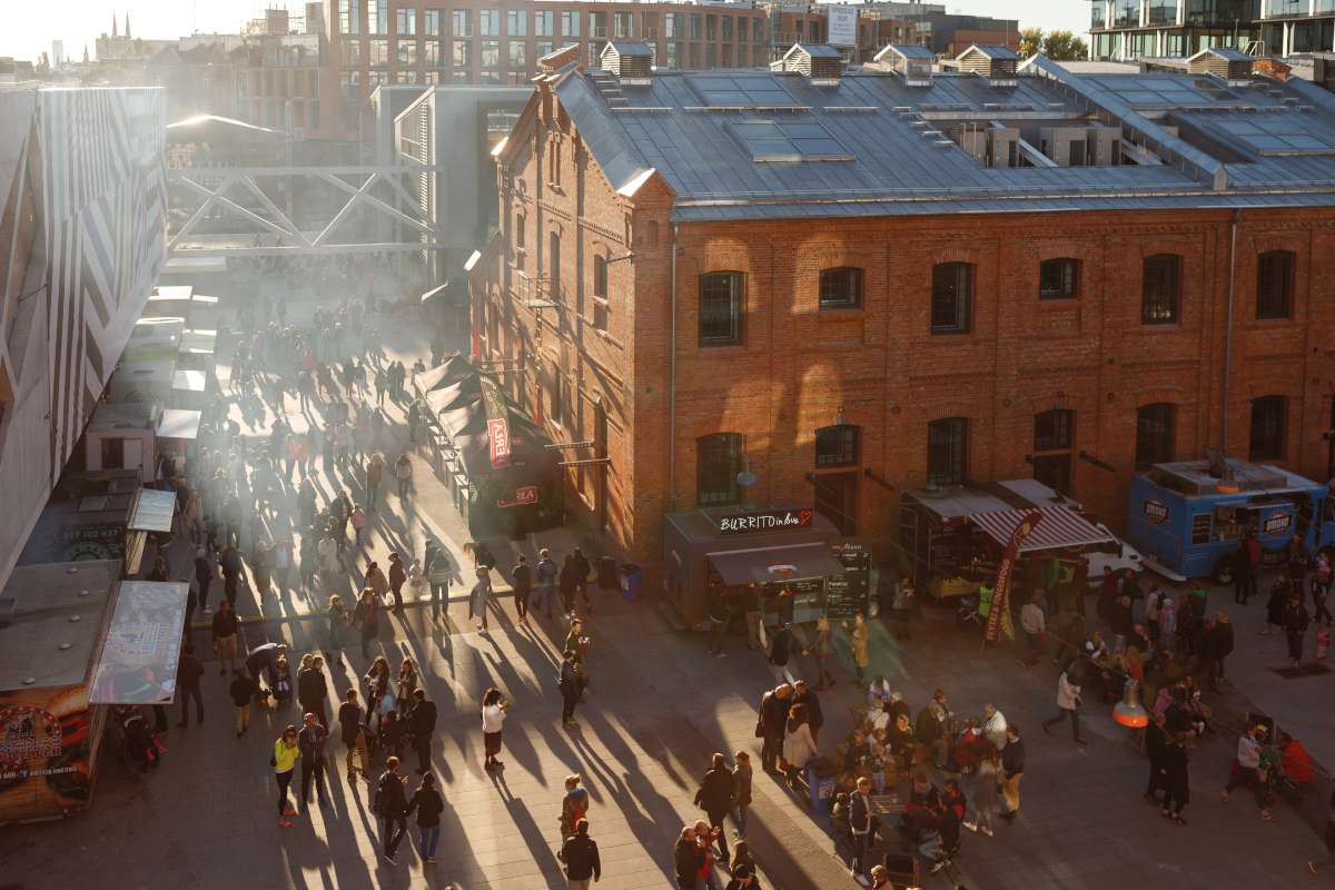 Praga Koneser Center – Az egykori vodkagyár ma üzleti, kulturális és szórakoztató-központ Varsó szívében