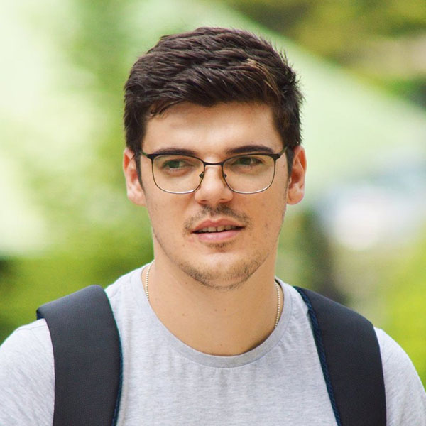 Fazakas László