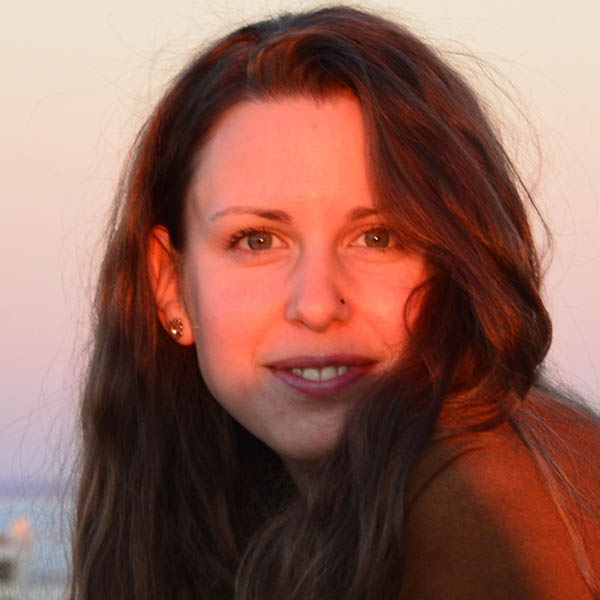 Gigler Dóra